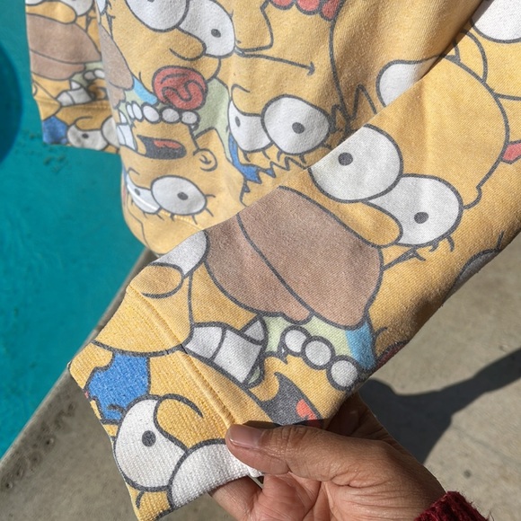 The Simpsons Sweater Winter Gear Sz Small Cartoon - Picture 6 of 6
